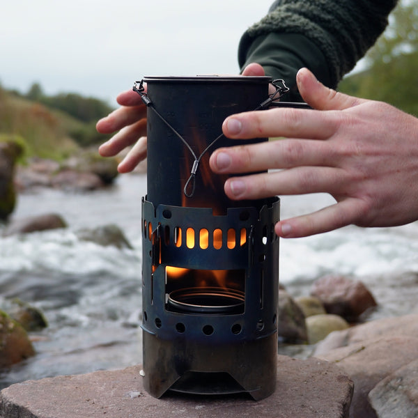 www.forestfundamentals.com Open Flame Alcohol Tins | 4x Graphite Felts Bushcraft UK